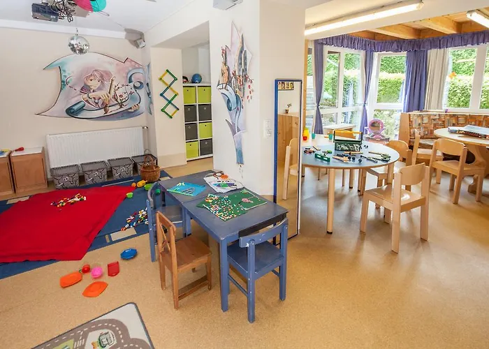 Отель Kinderhotel Sailer